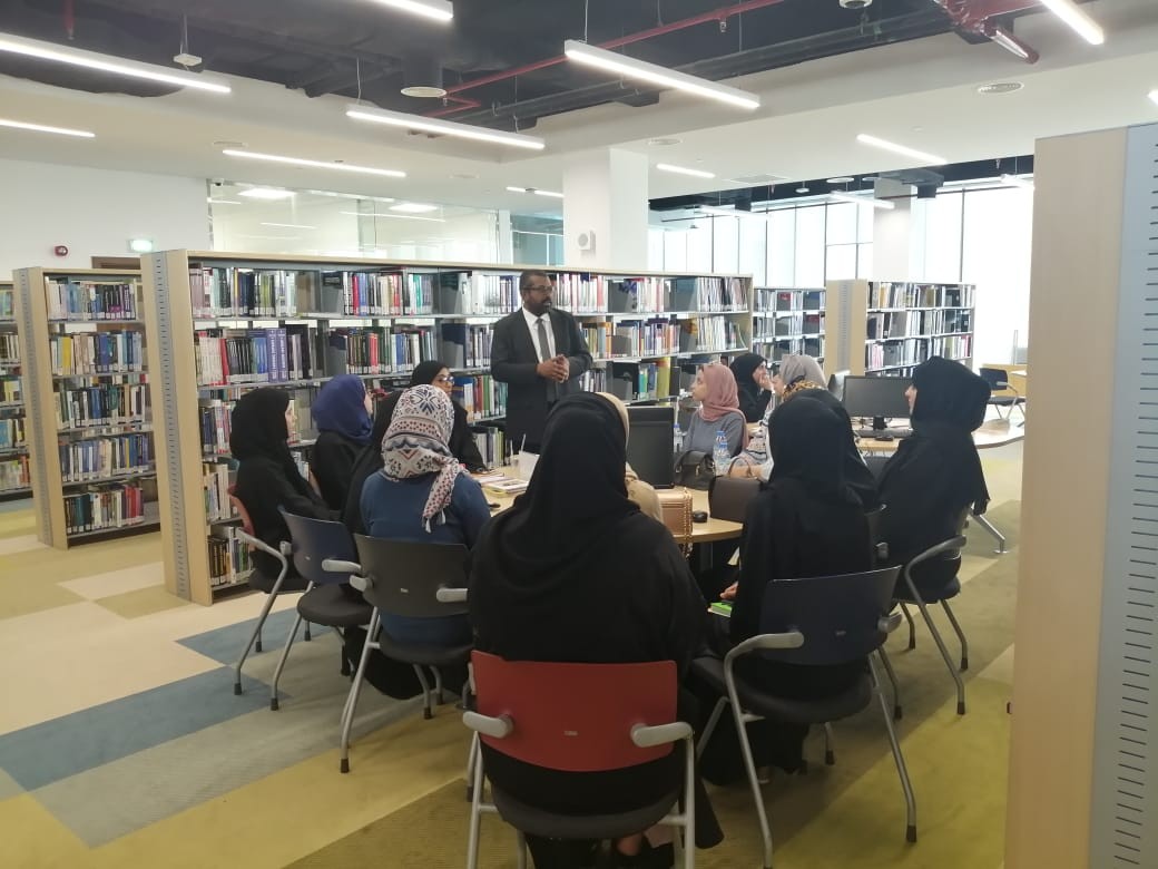 AU Library Donates 8,000 Books to Sharjah City for Humanitarian Services